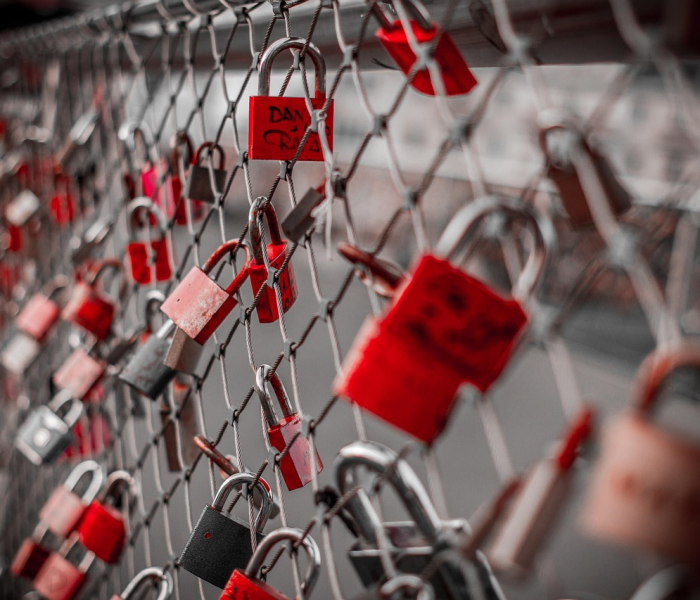 【全国现有2个高风险70个中风险地区/全国现有2个高风险70个中风险地区名单】