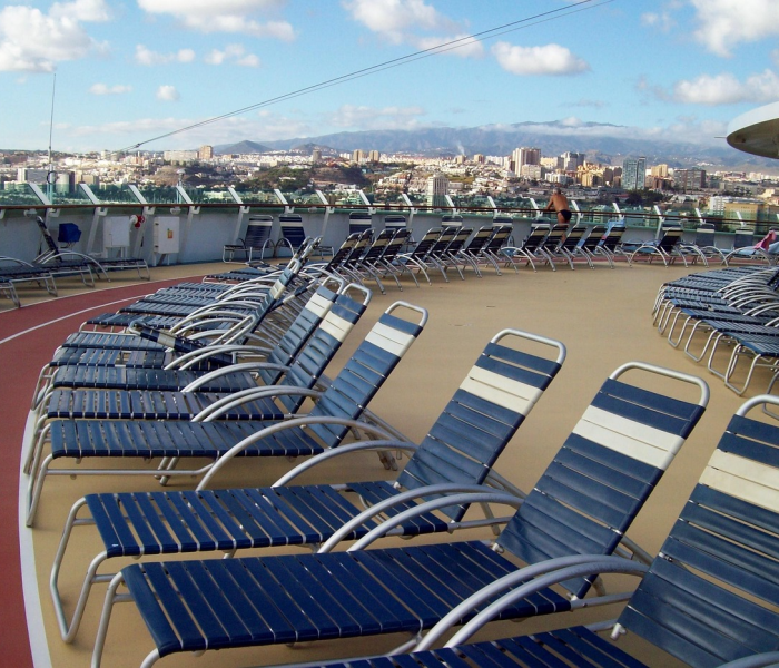 【日本邮轮感染,日本一豪华邮轮上出现新冠感染者】 【日本邮轮感染,日本一豪华邮轮上出现新冠感染者】