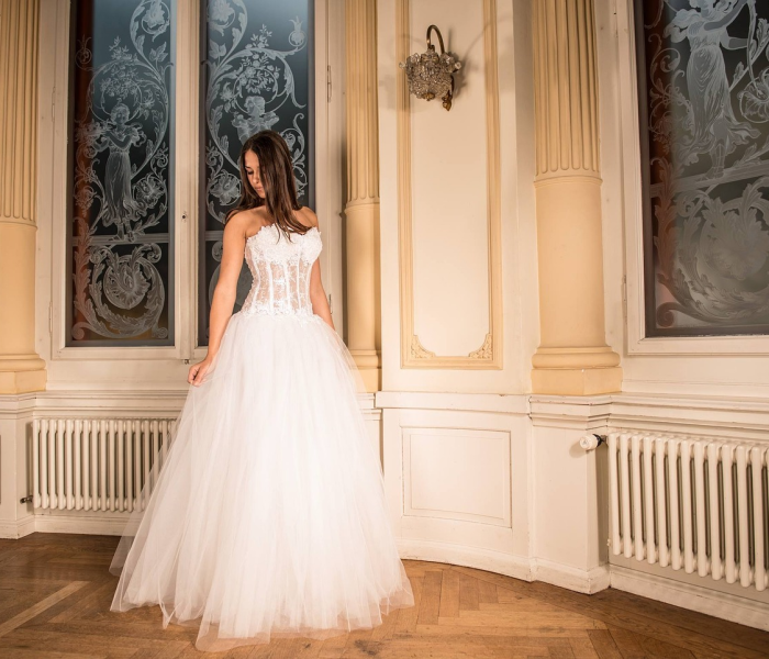 打工十年住毛坯房女孩结婚了好吗:90后女生住毛胚房