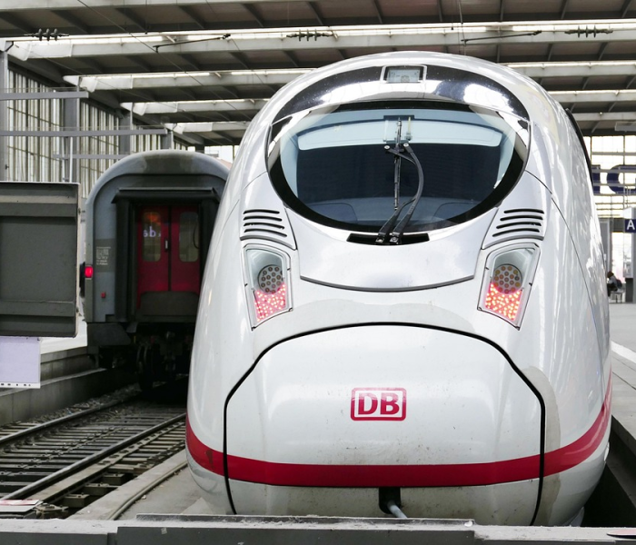 【大连到烟台的船票价格和时间轮渡车辆,大连到烟台的船票价格带车多少钱】