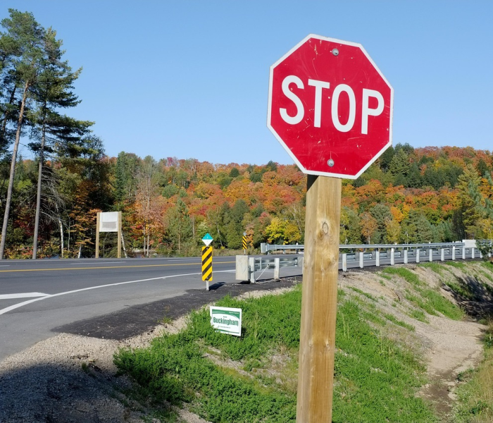 邮政快递过年会不会停运/中国邮政过年快递停的吗